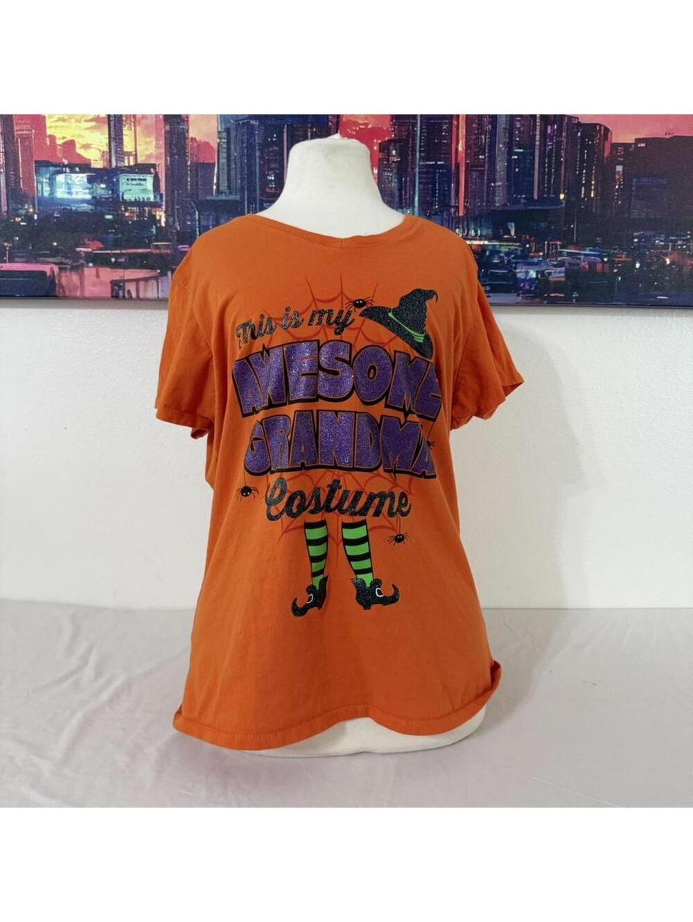 Halloween 'This is My Awesome Grandma Costume' Graphic T-Shirt Size 2X